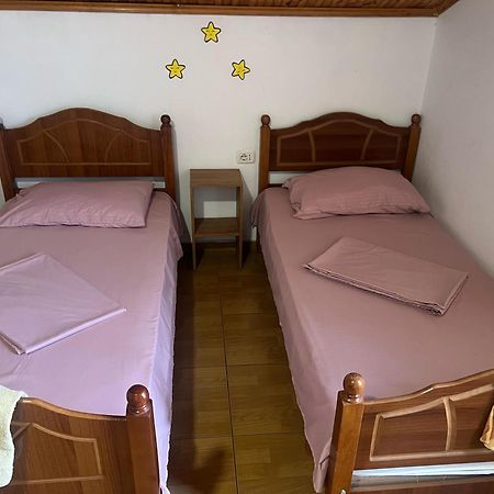Happy Corner Guest House Shkoder Ngoại thất bức ảnh