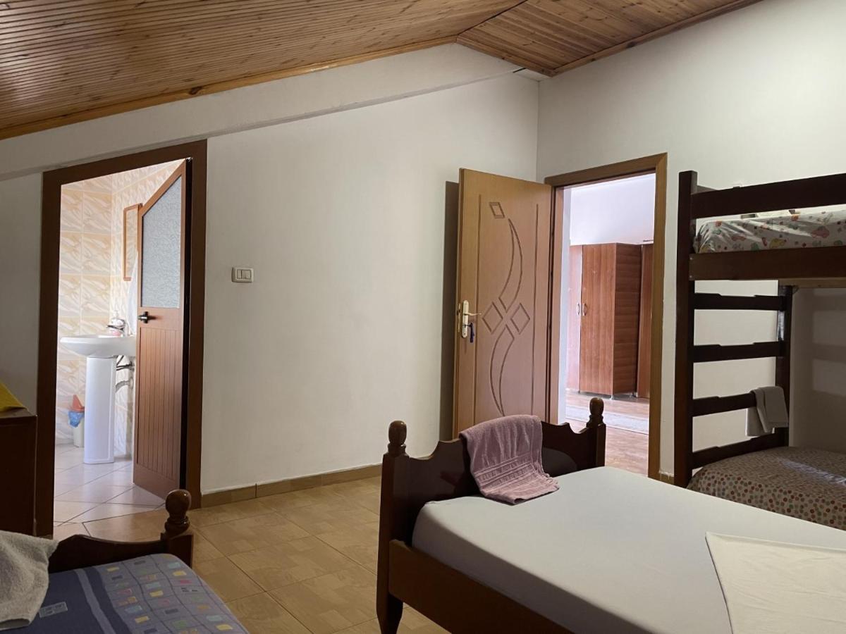 Happy Corner Guest House Shkoder Ngoại thất bức ảnh