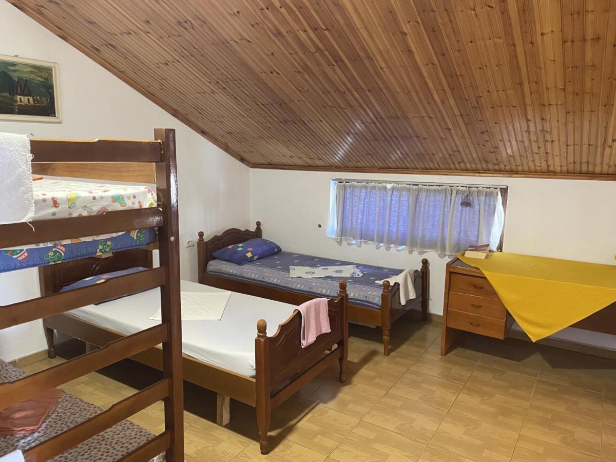 Happy Corner Guest House Shkoder Ngoại thất bức ảnh
